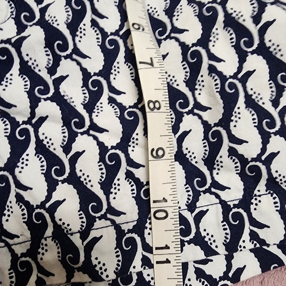 Old Navy Chino Shorts Size 6 - Picture 7 of 7